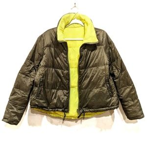 REVERSIBLE olive green and yellow puffer coat